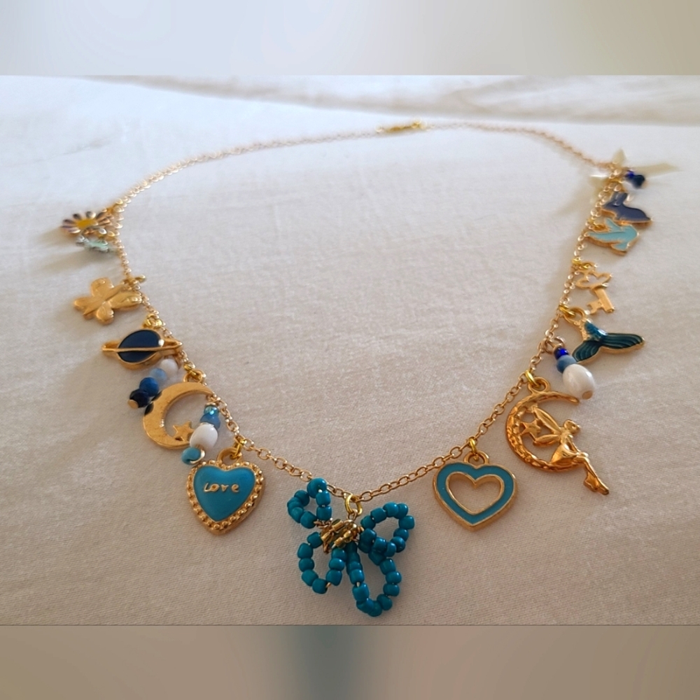 Charm necklace✨️